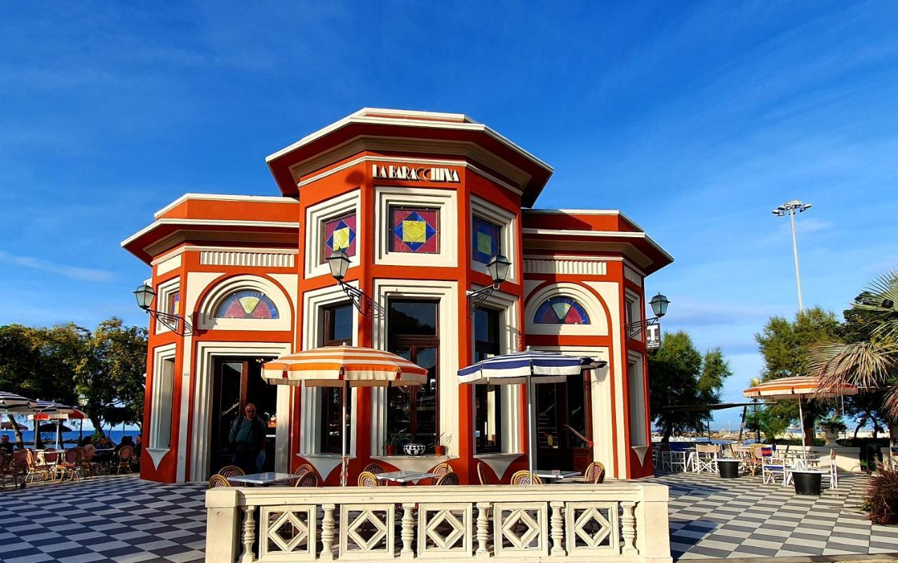 Almare - Sea Front Livorno Exterior foto
